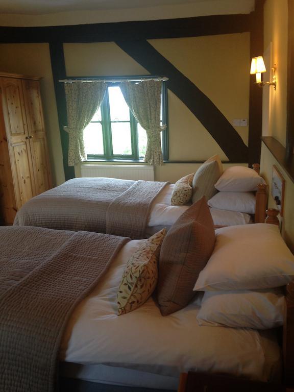 The Star And Eagle Hotel Goudhurst Phòng bức ảnh